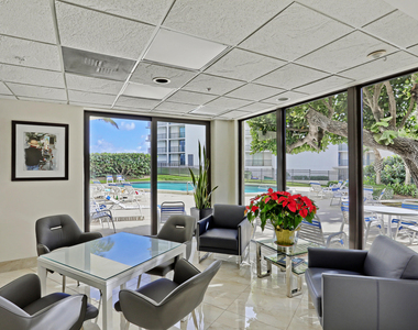 5420 N Ocean Drive - Photo Thumbnail 45