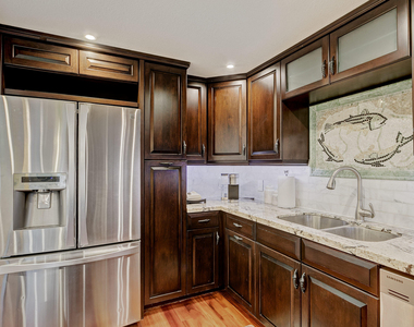 5420 N Ocean Drive - Photo Thumbnail 19