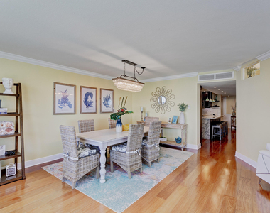 5420 N Ocean Drive - Photo Thumbnail 8