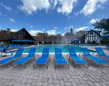 3740 Inverrary Drive - Photo Thumbnail 1
