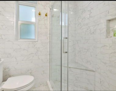 7825 Byron Avenue - Photo Thumbnail 5