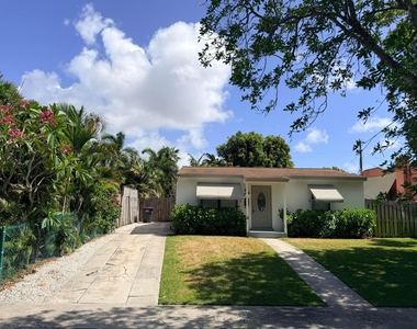 827 Franklin Road - Photo Thumbnail 18