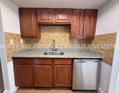 4100 Nw 16th Avenue - Photo Thumbnail 6