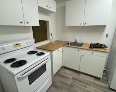 4384 Nw 9th Avenue - Photo Thumbnail 7