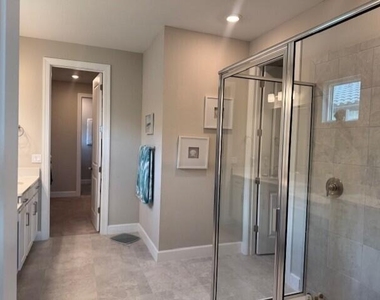 12813 Sw Ambra Street - Photo Thumbnail 9