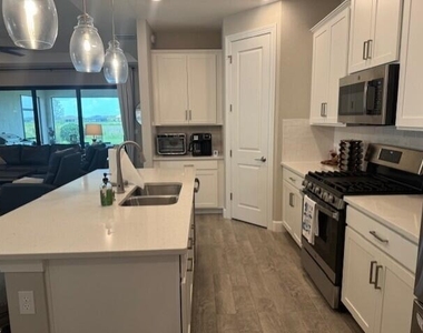 12813 Sw Ambra Street - Photo Thumbnail 5