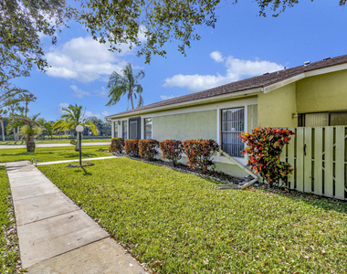 4385 Willow Brook Circle - Photo Thumbnail 2
