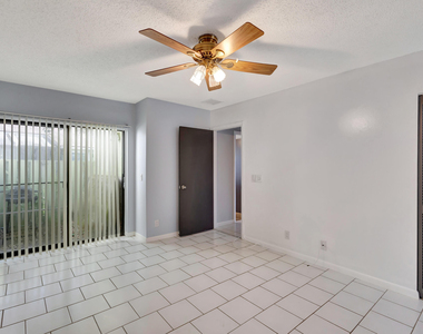 4385 Willow Brook Circle - Photo Thumbnail 21