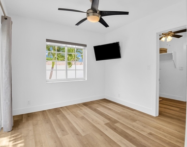 701 Appleby Street - Photo Thumbnail 38