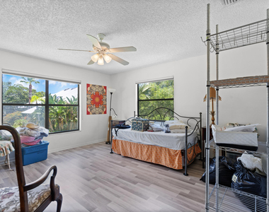5280 Se Seascape Way - Photo Thumbnail 24