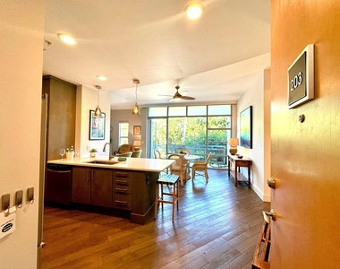365 Se 6th Avenue - Photo Thumbnail 5