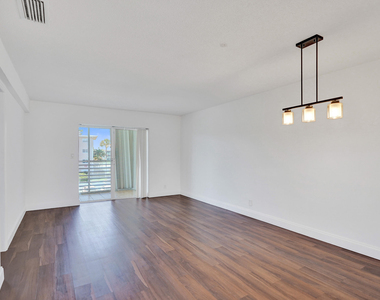 2640 S Garden Dr Drive S - Photo Thumbnail 14