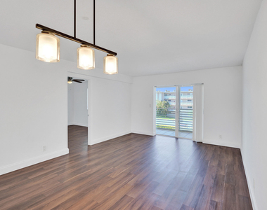 2640 S Garden Dr Drive S - Photo Thumbnail 15