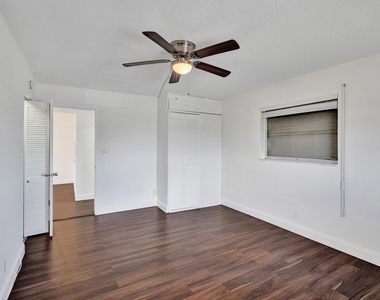 2640 S Garden Dr Drive S - Photo Thumbnail 34