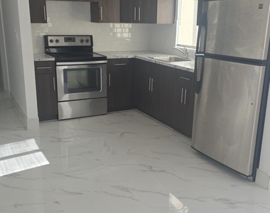 5211 Sw 24th Street - Photo Thumbnail 1