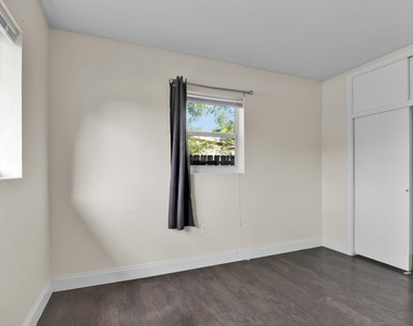 1821 Montague Street - Photo Thumbnail 14
