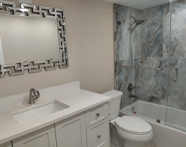 1010 S Ocean Boulevard - Photo Thumbnail 12