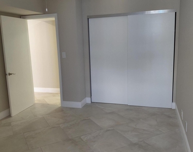 1010 S Ocean Boulevard - Photo Thumbnail 15
