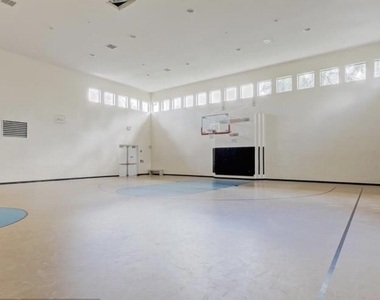 9205 Dupont Place - Photo Thumbnail 52