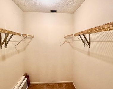 120 Lake Evelyn Drive - Photo Thumbnail 14
