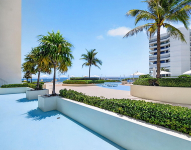 3546 S Ocean Boulevard - Photo Thumbnail 11