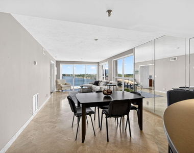3901 S Flagler Drive - Photo Thumbnail 7
