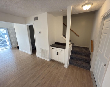 2819 Sw Cornell Avenue - Photo Thumbnail 7