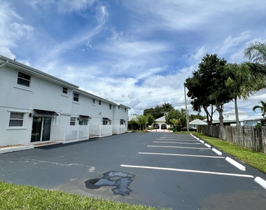 2819 Sw Cornell Avenue - Photo Thumbnail 25