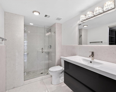 3901 S Flagler Drive - Photo Thumbnail 7