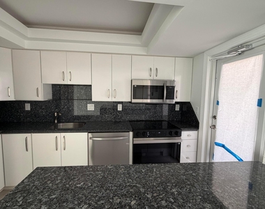 333 Ne 21st Avenue - Photo Thumbnail 46