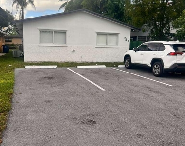 726 Sw 7th Street - Photo Thumbnail 1