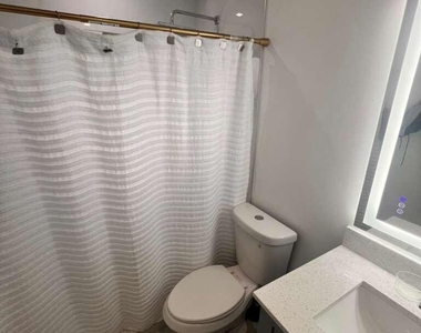 726 Sw 7th Street - Photo Thumbnail 3
