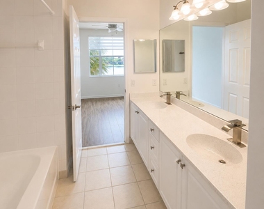 4404 Sw 160th Avenue - Photo Thumbnail 26