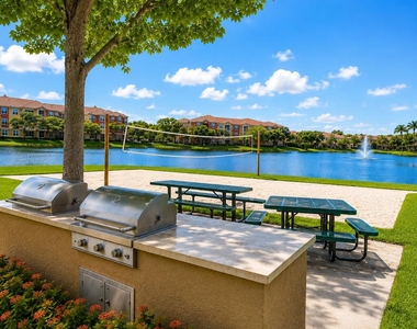 4404 Sw 160th Avenue - Photo Thumbnail 5