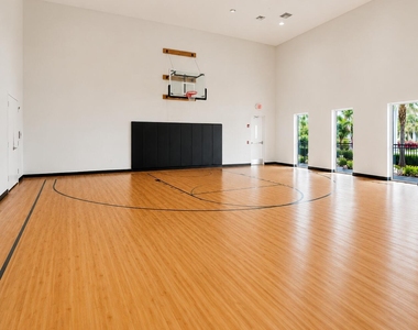 4404 Sw 160th Avenue - Photo Thumbnail 4