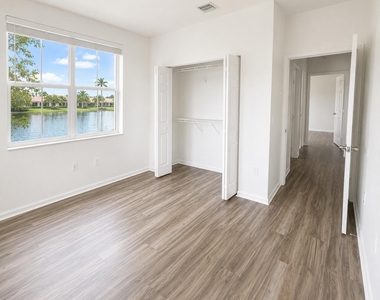 4404 Sw 160th Avenue - Photo Thumbnail 30