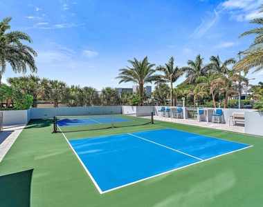 1 Water Club Way - Photo Thumbnail 33