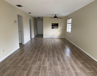 4 Lake Vista Trail - Photo Thumbnail 4