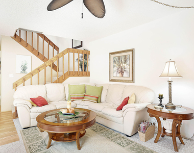 825 Center Street - Photo Thumbnail 6