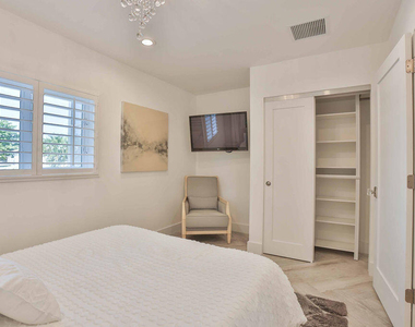 713 Forsyth Street - Photo Thumbnail 30