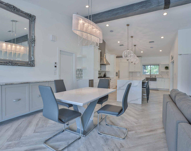 713 Forsyth Street - Photo Thumbnail 15