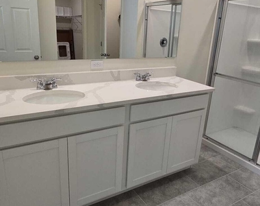 528 Seafoam Circle - Photo Thumbnail 28