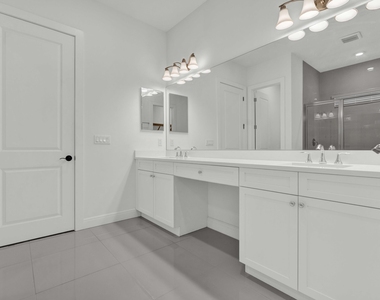 5501 Santa Rosa Lane - Photo Thumbnail 13