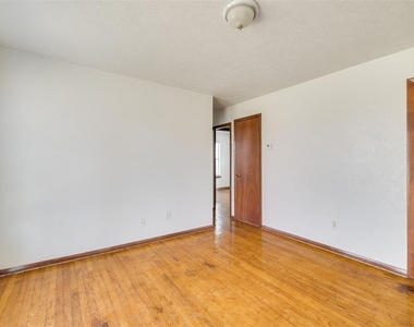 1133 Stubbeman Avenue - Photo Thumbnail 16
