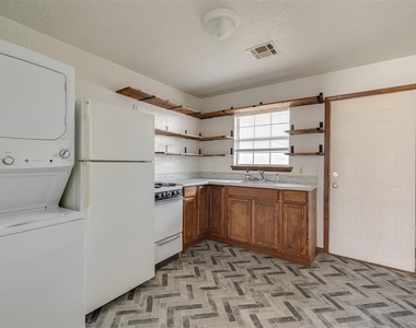 1133 Stubbeman Avenue - Photo Thumbnail 18