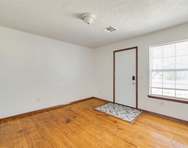 1133 Stubbeman Avenue - Photo Thumbnail 17