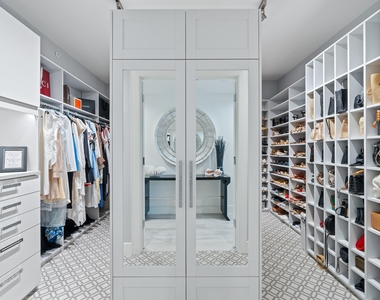 500 Se 5th Avenue - Photo Thumbnail 17
