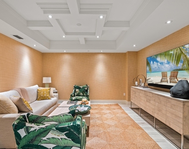 500 Se 5th Avenue - Photo Thumbnail 11