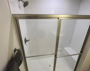 2224 Goldwood Drive - Photo Thumbnail 15