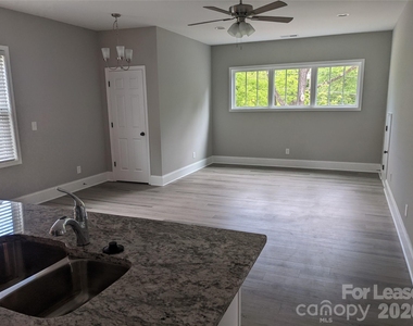 208 Walters Street - Photo Thumbnail 7
